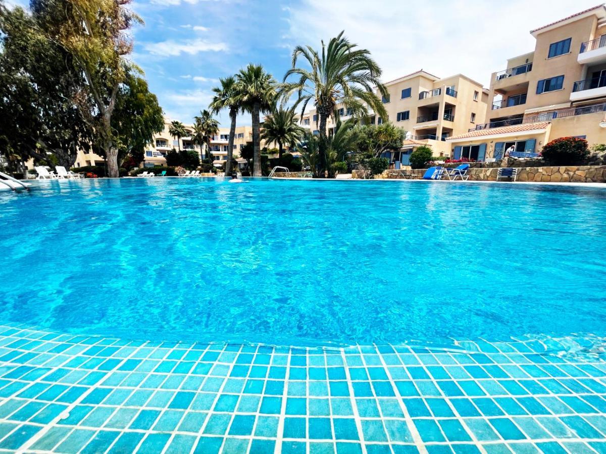 Direct Sea View & Quality Bed - Kings Palace 1 Bed Paphos Kültér fotó
